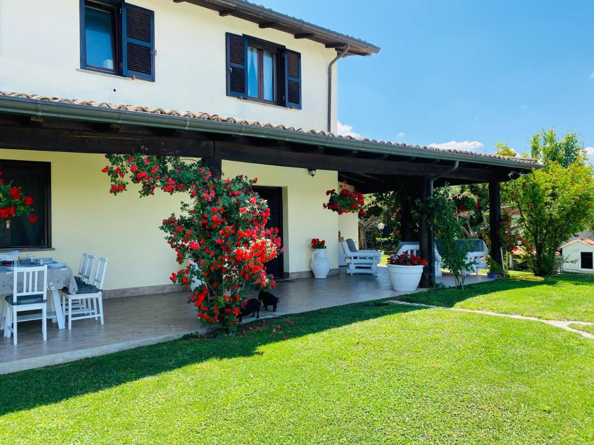 Villa Chanel Garden Relaxation *